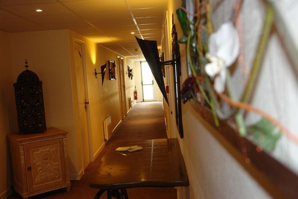 Bhoma Bourges - Hotel & Restaurant Экстерьер фото