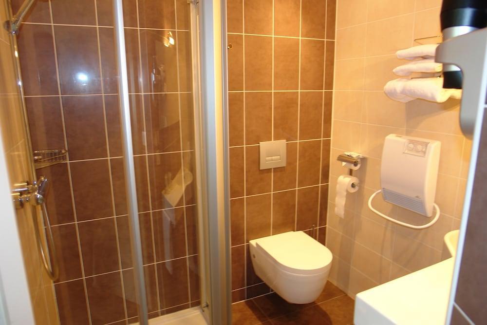 Bhoma Bourges - Hotel & Restaurant Экстерьер фото